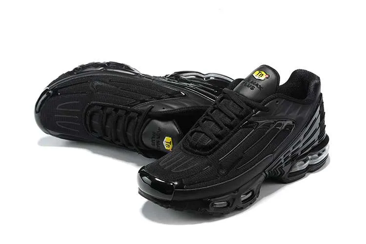 AIR MAX PLUS TN 3 'TRIPLE BLACK' - Imagen 4
