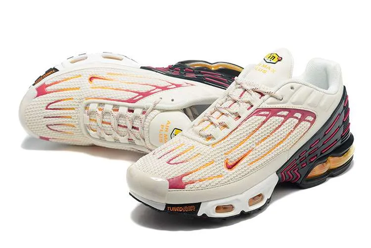 AIR MAX PLUS TN 3 'WHITE MAROON YELLOW' - Imagen 4