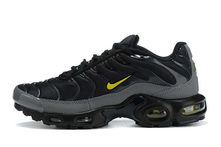 AIR MAX PLUS TN 'BATMAN'