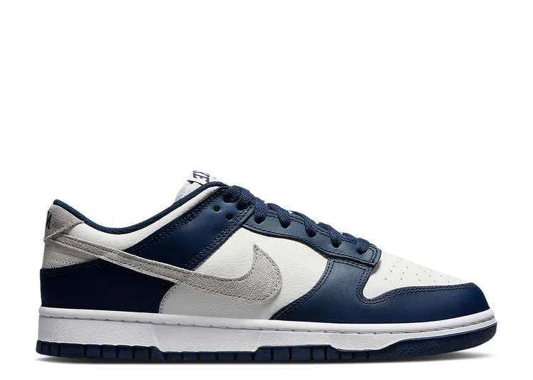 SB DUNK LOW 'MIDNIGHT NAVY SMOKE GREY'