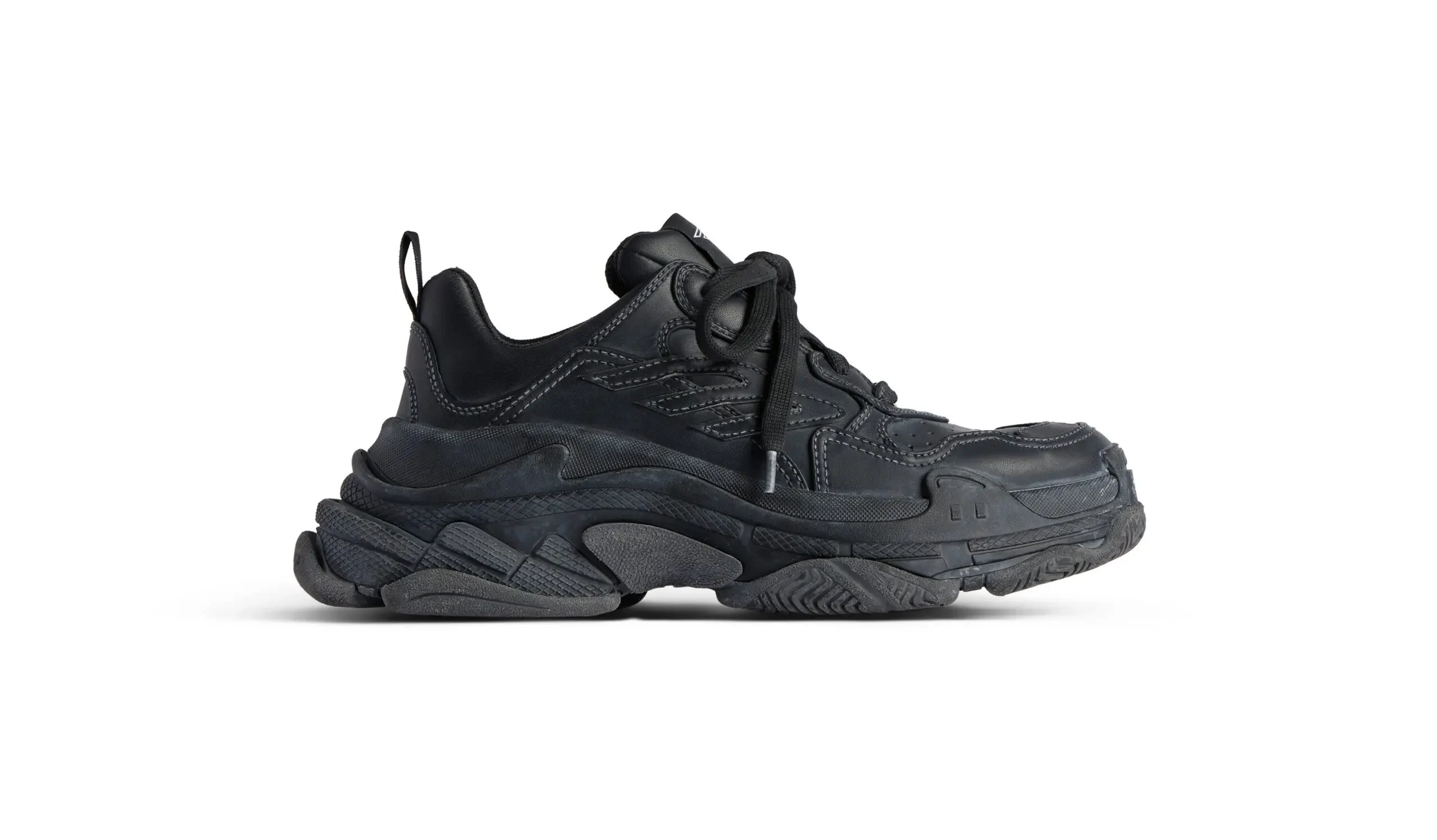 Men’s Triple S Sneaker in Black